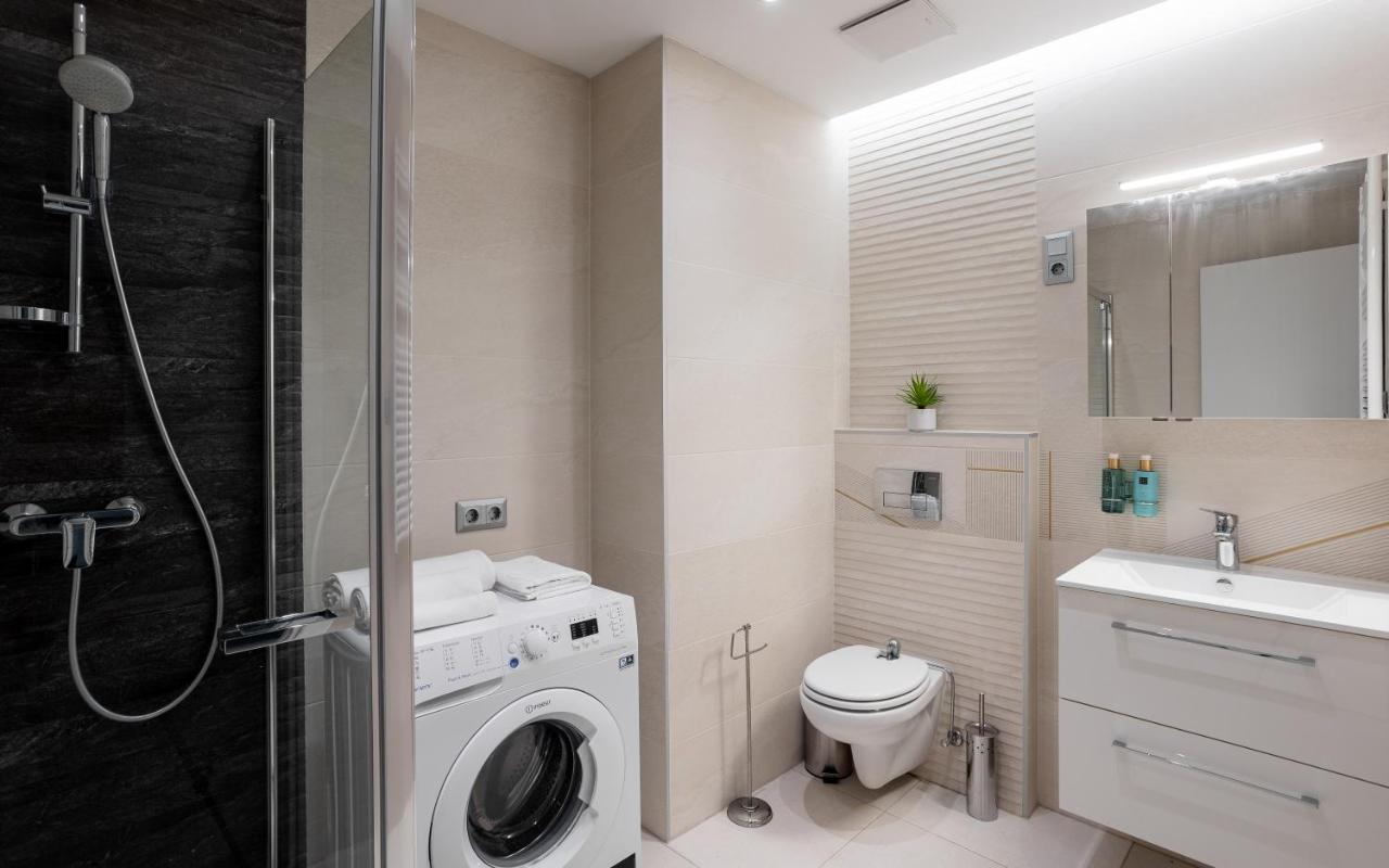 Avand Apartments Дебрецен Екстер'єр фото