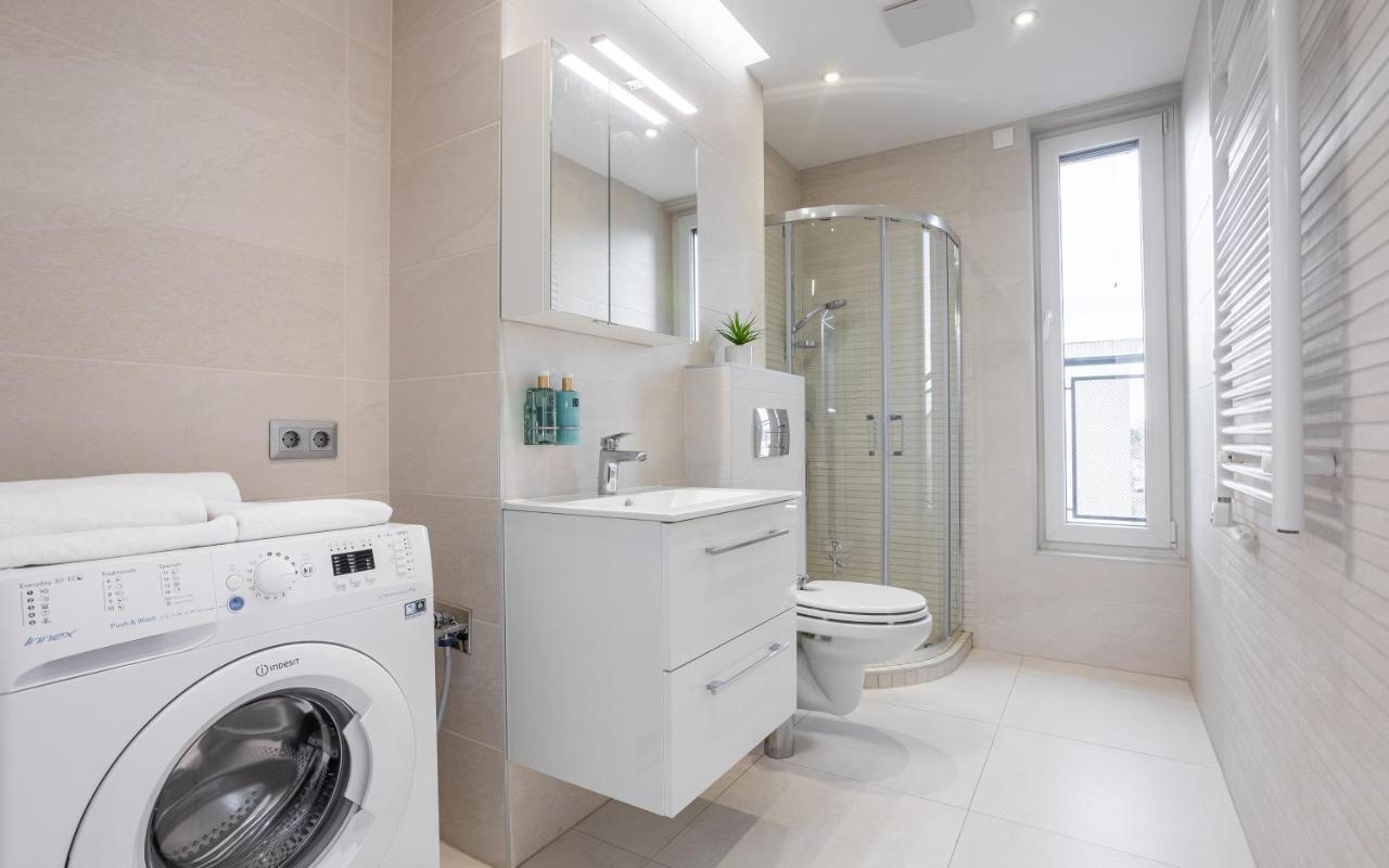 Avand Apartments Дебрецен Екстер'єр фото