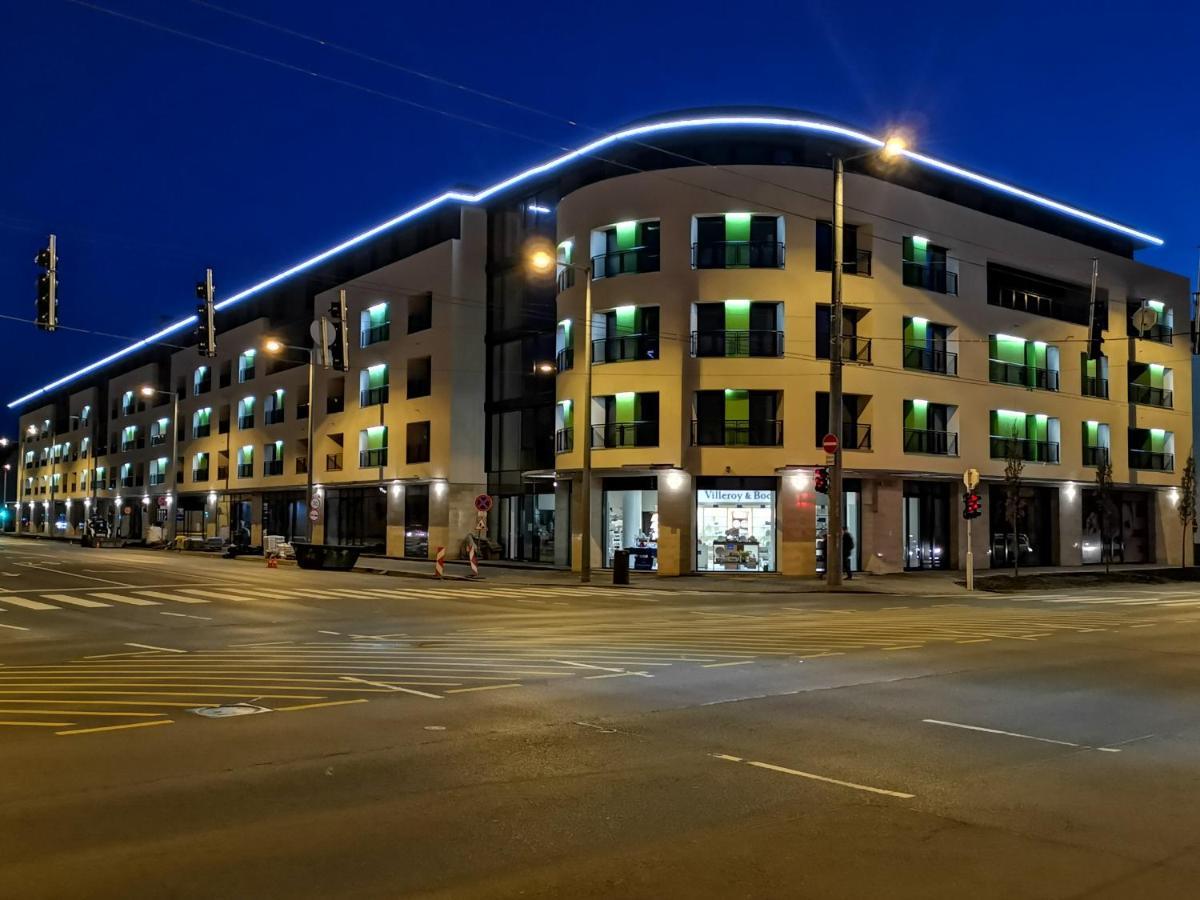 Avand Apartments Дебрецен Екстер'єр фото